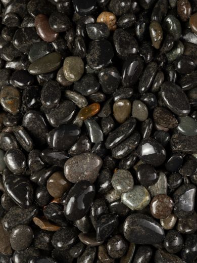 Midnight Basalt Pebbles