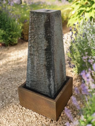 Mosside Fountain