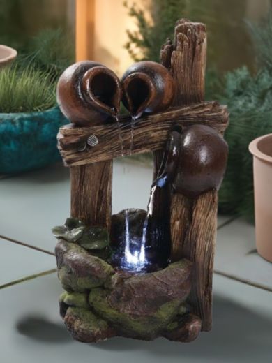 Nebraska Spilling Pots Water Feature
