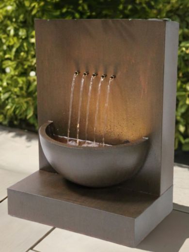 Molfetta Zinc Metal Water Feature