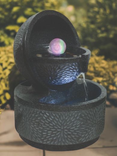 Lancaster Spinning Ball Water Feature