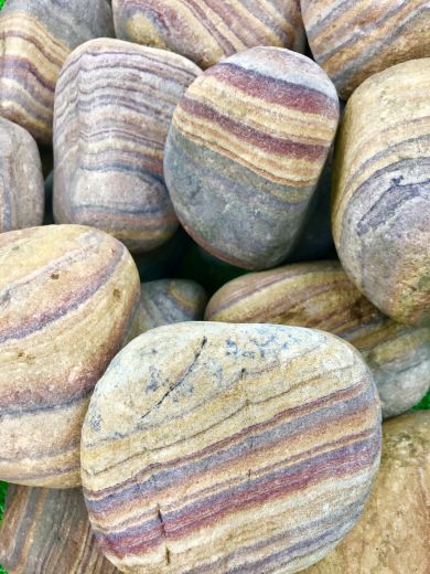 40kg Sandstone Pebbles Approx 10-15cm