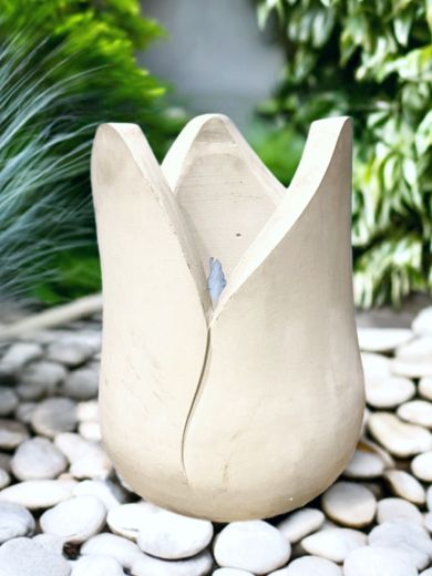 Petal Sandstone Fountain Water Feature