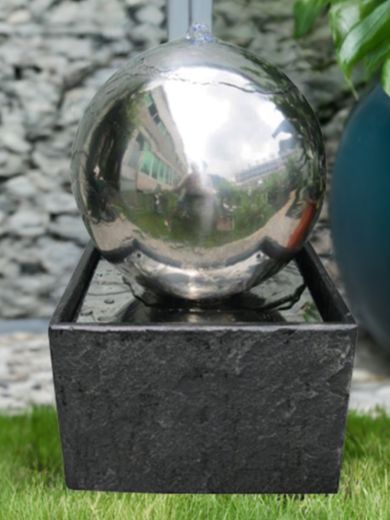 Adelaide Stainless Steel Water Feature