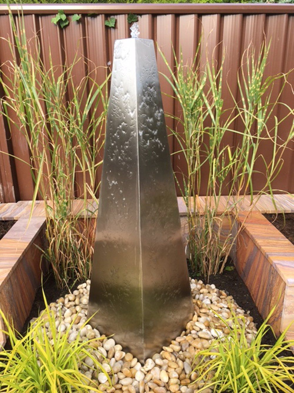 Tissino Steel 1.8m Pyramid Water Feature