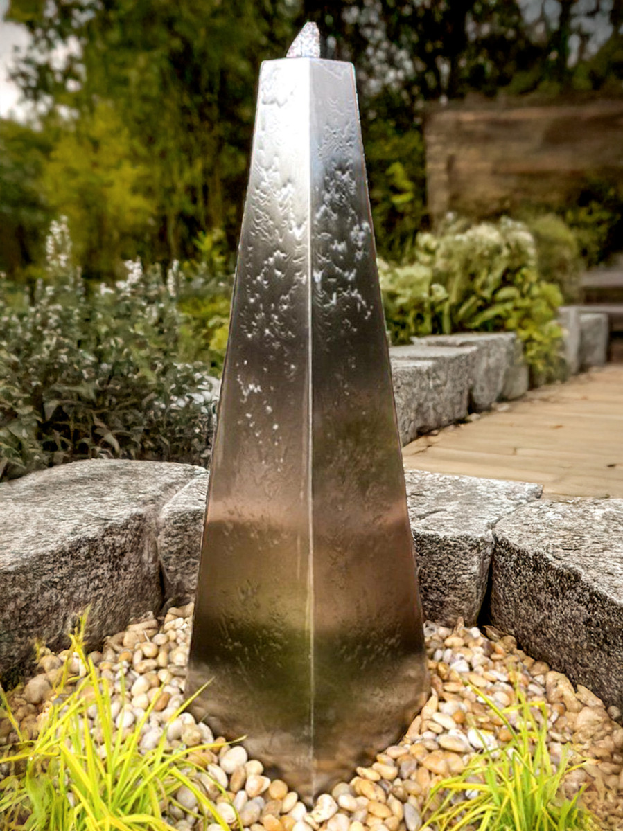 Tissino Steel 1.5m Pyramid Water Feature